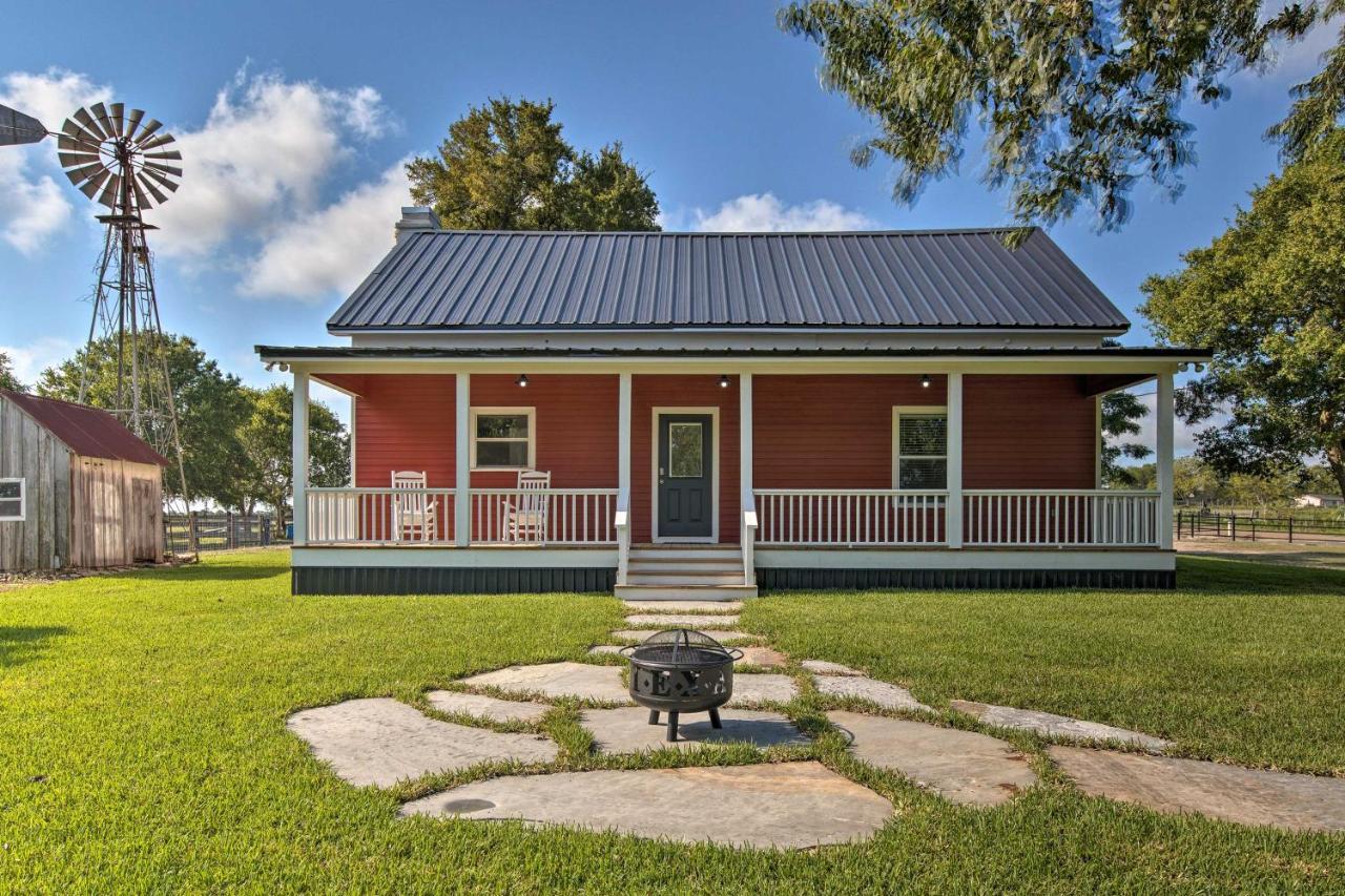 Peaceful Schulenburg Farmhouse With Fire Pit And Grill Εξωτερικό φωτογραφία