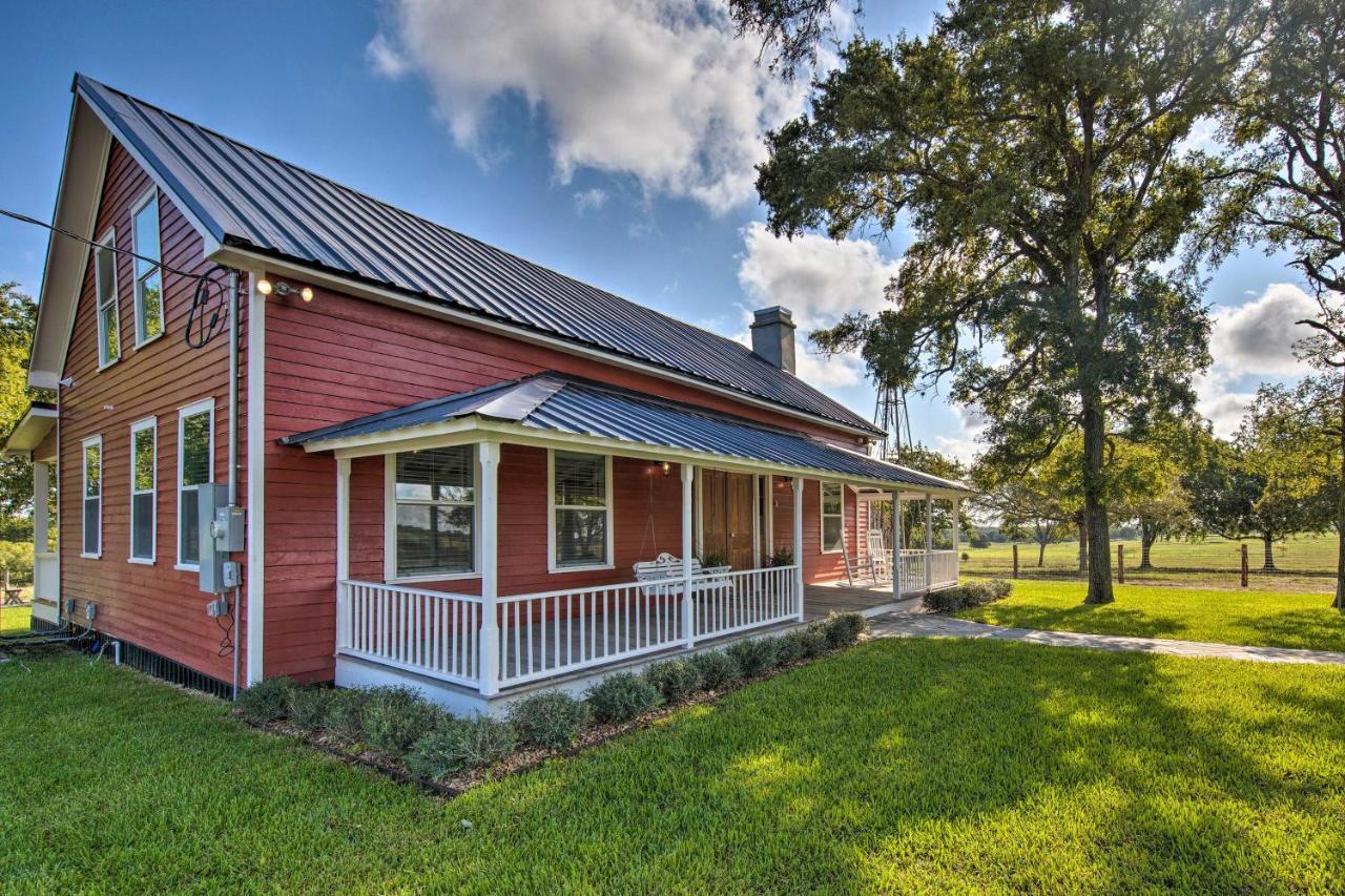 Peaceful Schulenburg Farmhouse With Fire Pit And Grill Εξωτερικό φωτογραφία